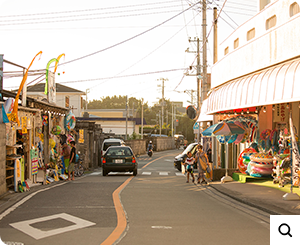 新島メインストリート